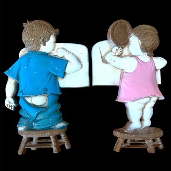 Vintage 1966 Sexton Wall Plaques - Boy and Girl Bathroom Toothbrushing Set - Picture 1 of 6